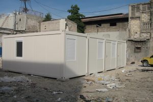 Containeranlage für Polizeistation (Haiti)
